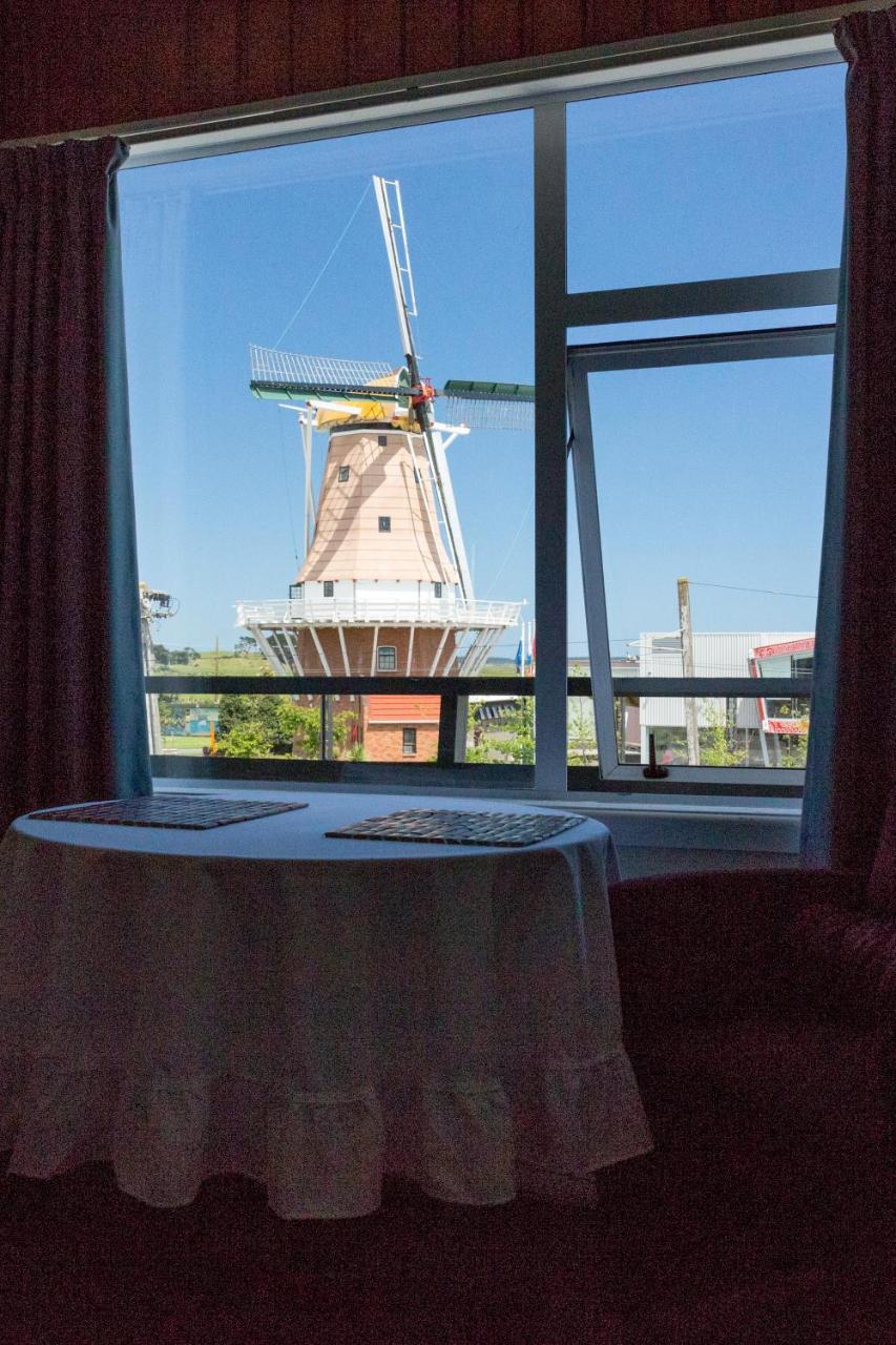 Post Office Hotel Foxton Екстериор снимка